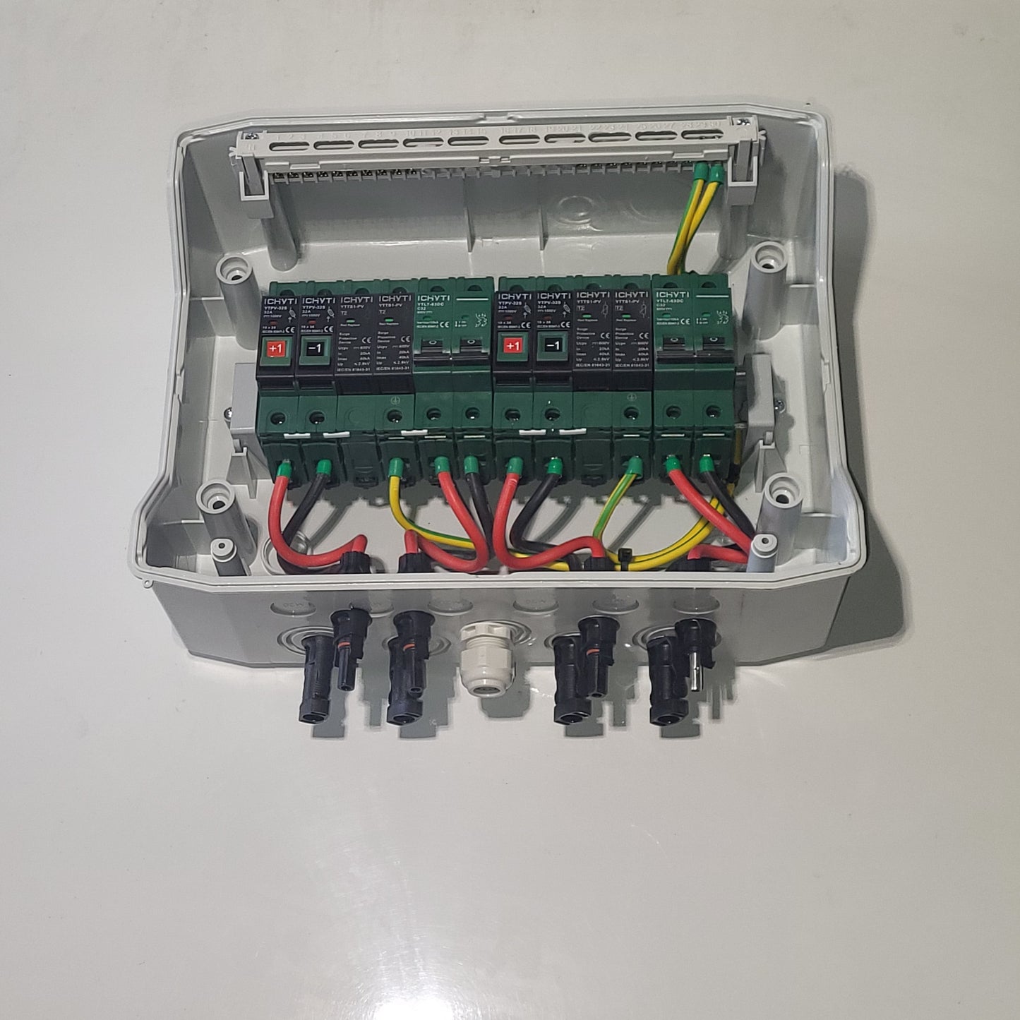 Tablou Fotovoltaic DC 2 Stringuri – Echipat CHYT 600V