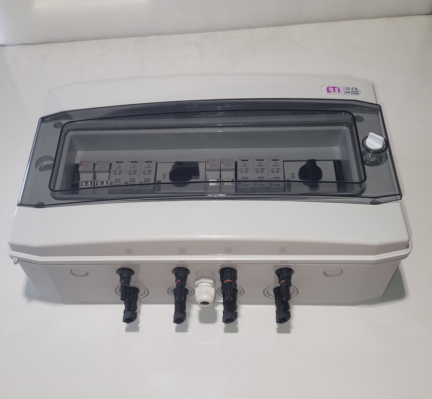 Tablou DC fotovoltaic 1000V echipat 2 stringuri, IP66, ETI